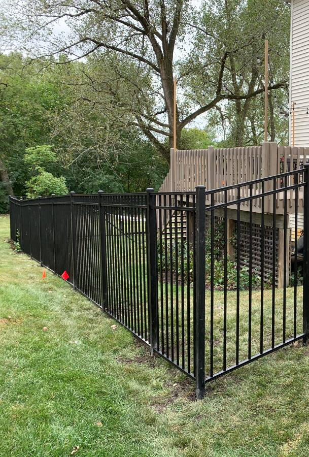Aluminum Fence Company Pingree Grove IL