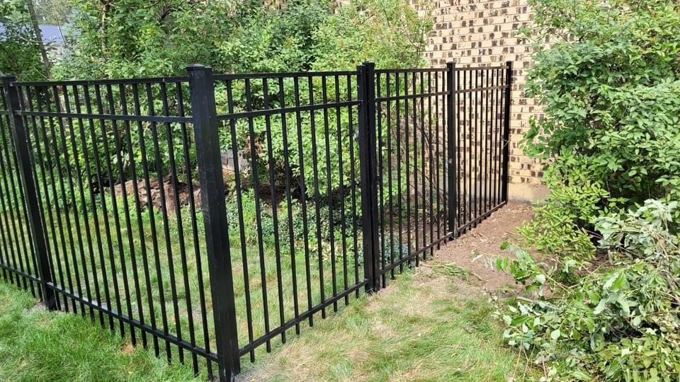 Aluminum Fence Company Pingree Grove Illinois
